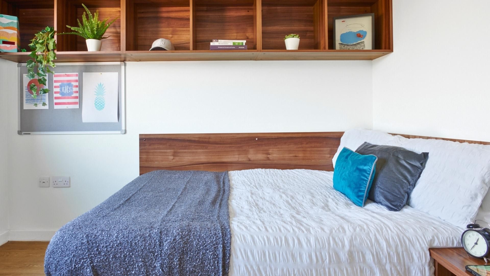 Premium Plus Ensuite